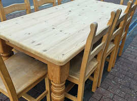 Stunning large farmhouse dining table and 8 chairs, local delivery possible