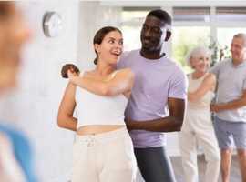 Dance classes London, Ballroom & Latin dance classes for adults, couples