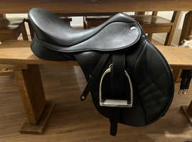 Black leather Fairfax GP saddle 18inch adjustable