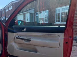 Volkswagen Golf, 2002 (02) Red Hatchback, Manual Petrol, 125,385 miles