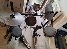 Alesis Drum Kit DM6 Model