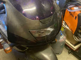 Kawasaki ZX9R