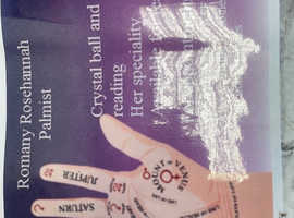 Romany Rosehannag Palmist