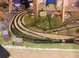 Large digital 00 train set with Hornby controller