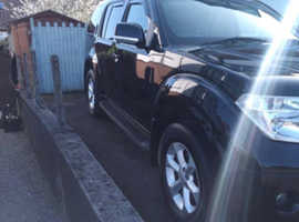 Nissan Pathfinder, 2009 (09) Black Estate, Manual Diesel, 115,000 miles