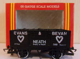 Hornby Evans & Bevan Open Wagon R.142