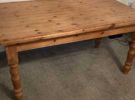 Pine kitchen dining table