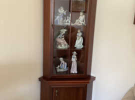 Corner Display Unit