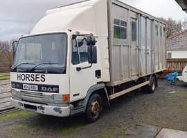 Large Payload 7.5 T Horsebox