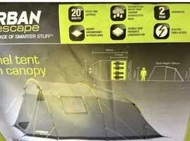 Urban escape tunnel 4 man tent