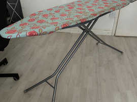 FREE - Ironing board