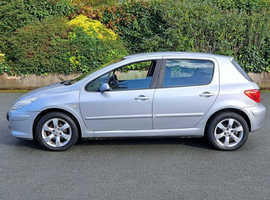 Peugeot 307, 2007 (57) Silver Hatchback, Manual Petrol, 111,628 miles