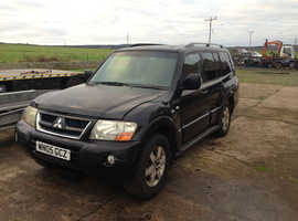 Mitsubishi Shogun, 4x4 lwb 2005 (05) Black Estate, Automatic Diesel, 7 seater 90000 miles