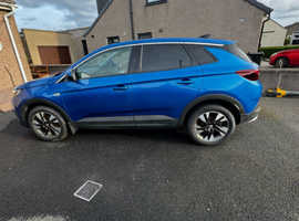 Vauxhall GRANDLAND X, 2018 (18) Blue Hatchback, Manual Petrol, 27,590 miles
