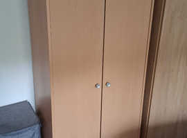 Freestanding wardrobe