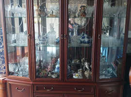 Free to Uplift Mahogany Display Cabinet