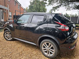 Nissan Juke, 2015 (64) Black Hatchback, Manual Petrol, 111,000 miles