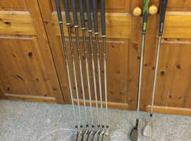 Set of Wilson D9 irons in mint condition