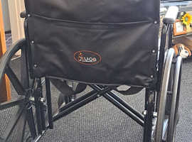 24" Bariatric Wheelchair