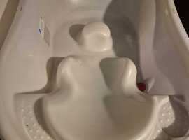 STILL AVAILABLE baby bath