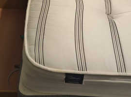 King size bed