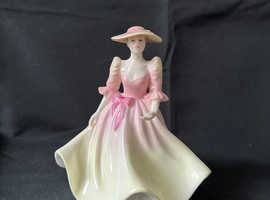Vintage Coalport Debutante "May Ball" figurine 1997 Hand decorated