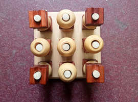 3D Wooden Noughts & Crosses Game by Gazebo Games.