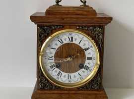 Mid 20th Century Mantel Clock.