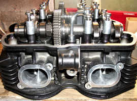 Triumph Bonneville 865se engine