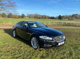 Jaguar Xj, 2012 (12) black saloon, Automatic Diesel, 117,528 miles