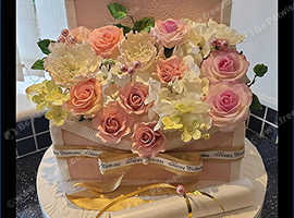 Designer Cakes for Birthdays & Corporate Celebrations | Order Now!