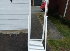 IKEA ISFJORDEN - Free Standing Mirror