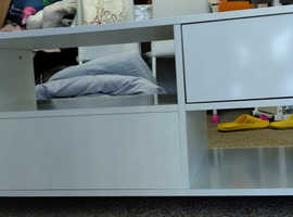 Coffee table with drawers