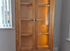 Solid wood display/drinks cabinet
