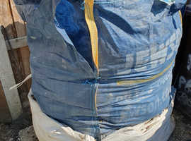 2 tonnes of soil - FREE