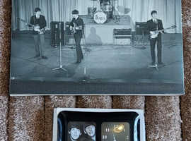 BEATLES CANVAS AND CLOCK BOTH BRAND NEW
