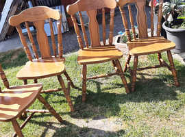 4 Dining table chairs