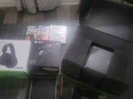 LIKE NEW Xbox Series X With numerous extras