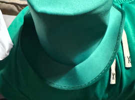 Green costume