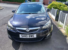 Vauxhall Astra, 2010 (10) black hatchback, Manual Petrol, 84,864 miles