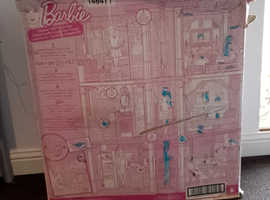 Barbie dream house boxed