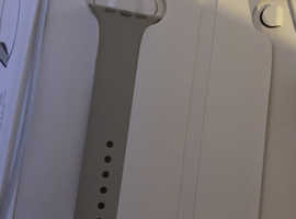 Apple Watch Series 7 (GPS+4G) Cellular 45mm Aluminium Starlight