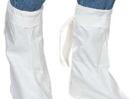 MELLO BASE DISPOSABLE OVERBOOTS IN WHITE