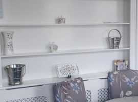 Radiator cover with dresser top
