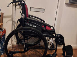 Nearly New Excel G-Logic 17"wheelchair