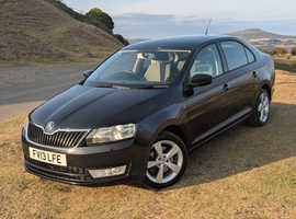 Skoda Rapid, 2013 (13) Black Hatchback, Manual Petrol, 87,000 miles