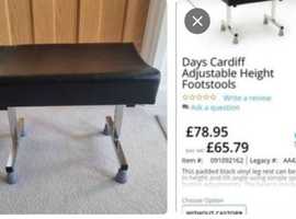 Foot stool - Adjustable height - brand new