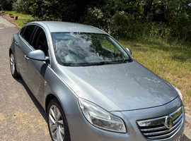 Vauxhall Insignia, 2012 (62) Silver Hatchback, Manual Diesel, 125,500 miles