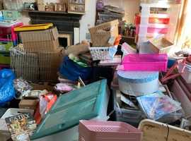 Decluttering and Organising Services