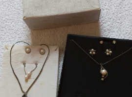 costume jewellery earrings/necklaces/harry potter charms from £2 price